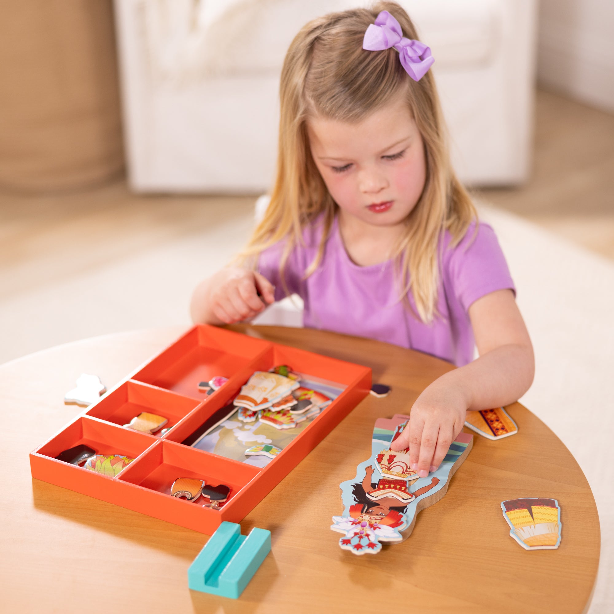 Melissa & Doug Disney Princess Moana Wooden Magnetic Dress-Up Play Set - Image 7