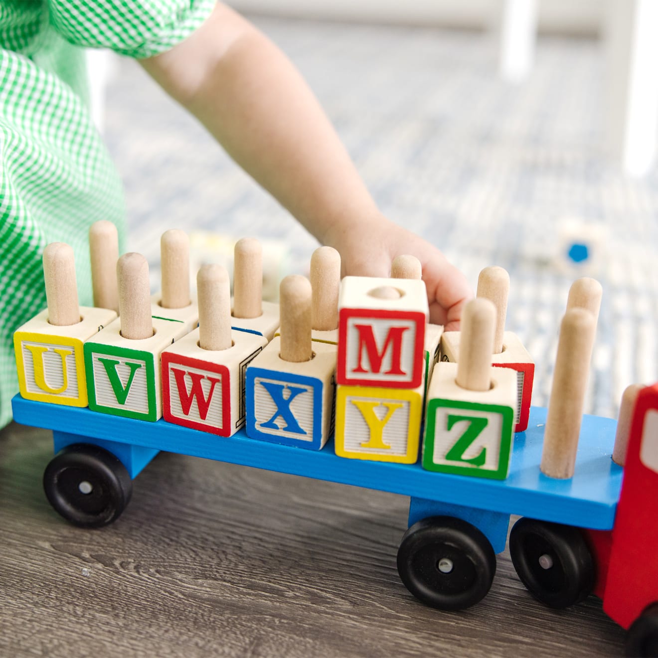 Melissa & Doug Alphabet Blocks Wooden Truck - Image 7