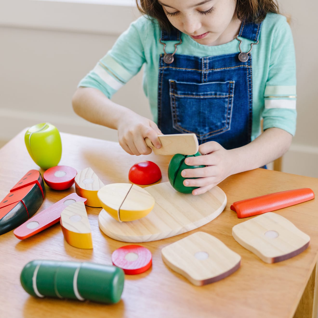Melissa & Doug Cutting Food - Wooden Play Food - Image 8
