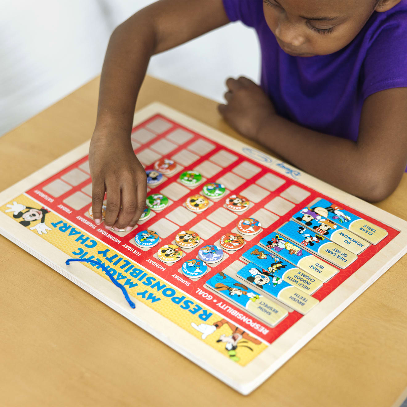 Melissa & Doug Mickey Mouse My Magnetic Responsibility Chart - Image 6